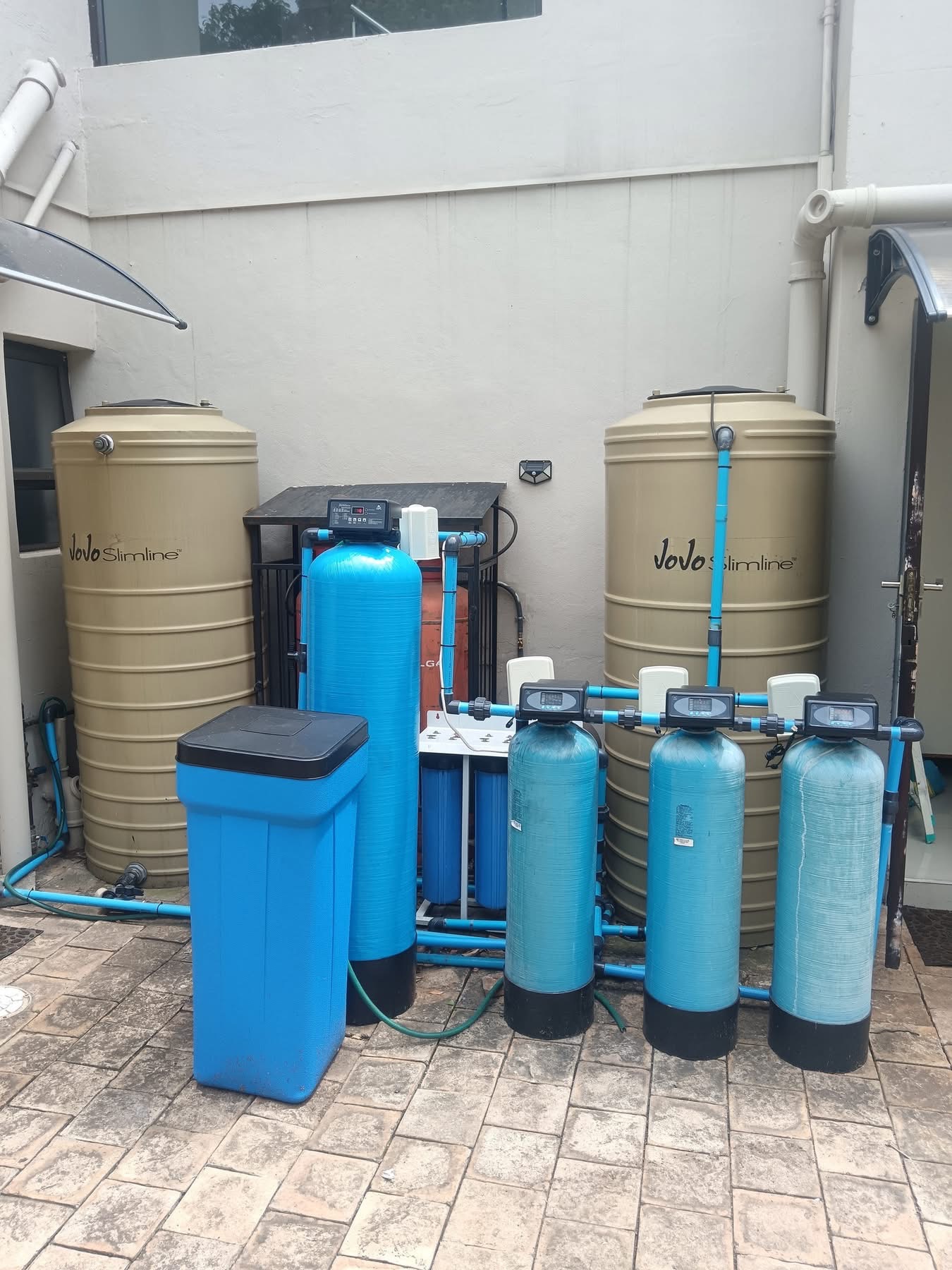 Standard Roof Geyser Piping Grid